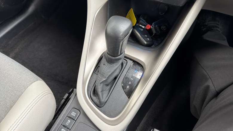 Toyota Yaris 1.5 Hybrid Excel 5dr CVT Hybrid Hatchback